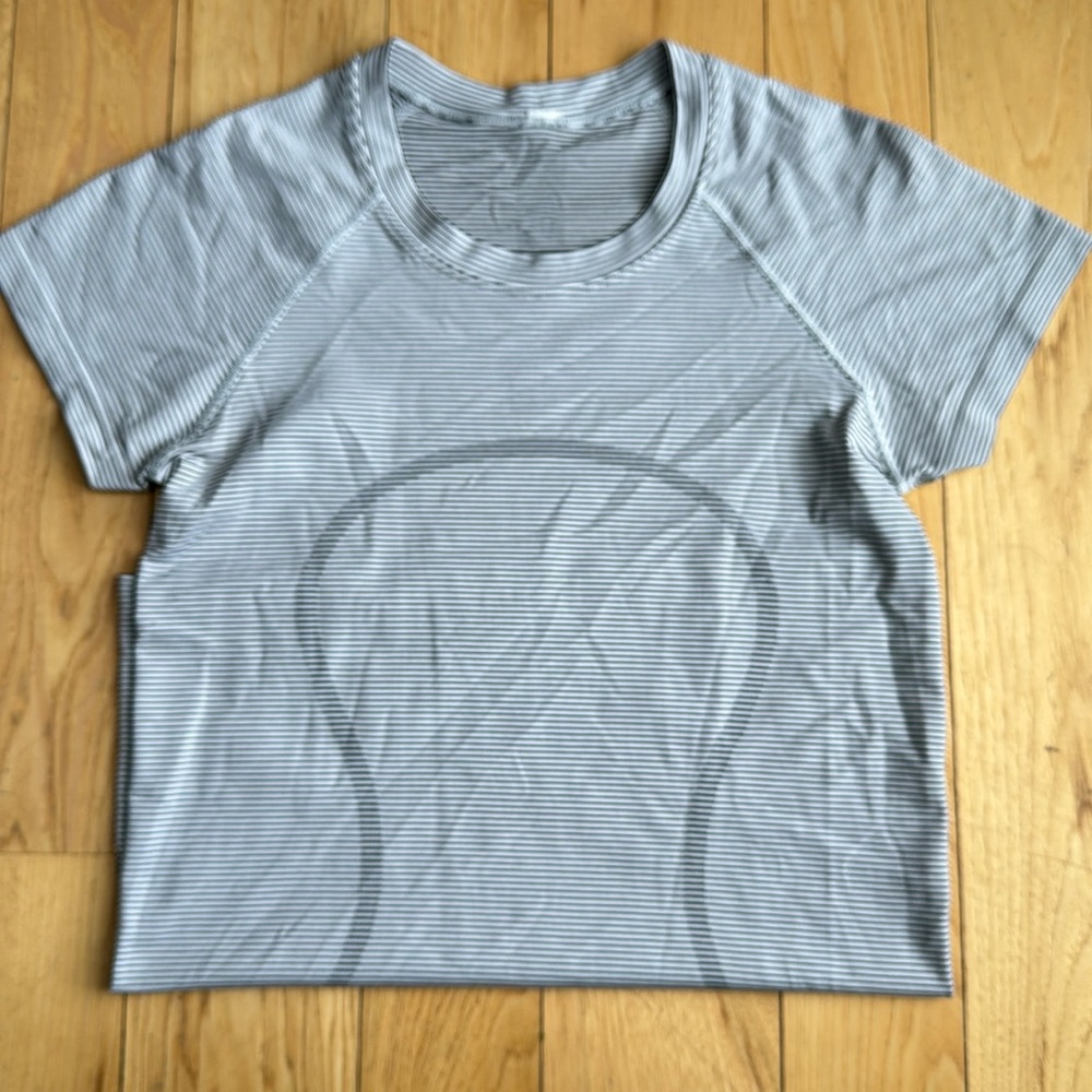 Lululemon swiftly-tech